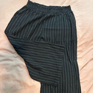 Alice + Olivia Black and White Striped Pants